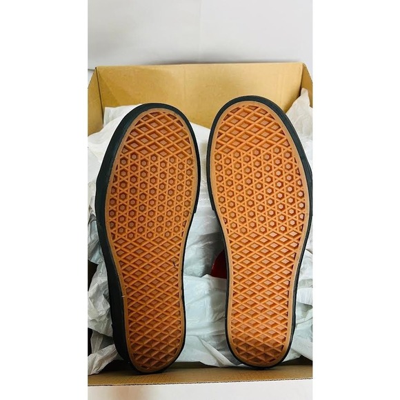 NWB! Vans Men's Old Skool Platfor Low-Top Sneakers, Black , 9US Men/10.5US Women - Picture 13 of 15